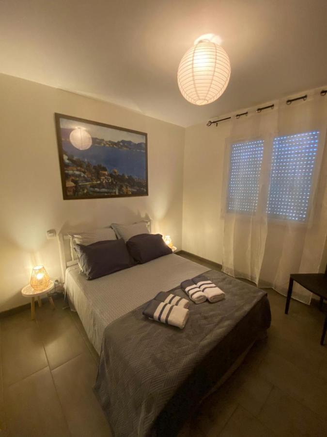 La Rosela De La Cite Bed & Breakfast Palaja Exterior photo